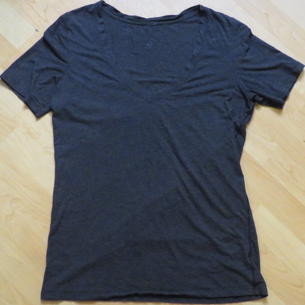 Lululemon Love Tee IV Dark Grey